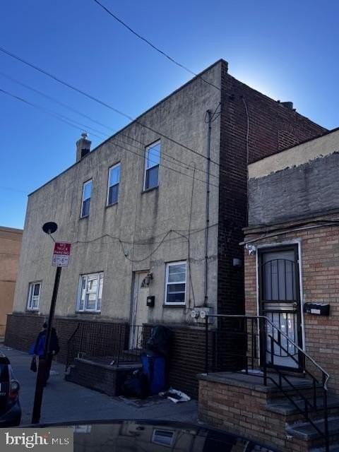 1001 Cantrell St - Photo 2 of 8