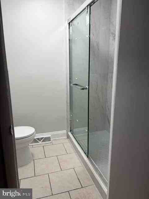 1001 Cantrell St - Photo 5 of 8