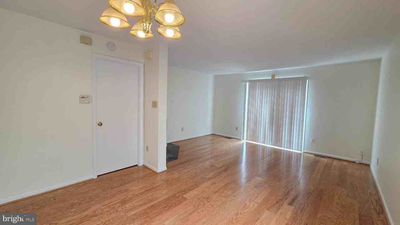 2030 6th St S - Photo 5 of 19
