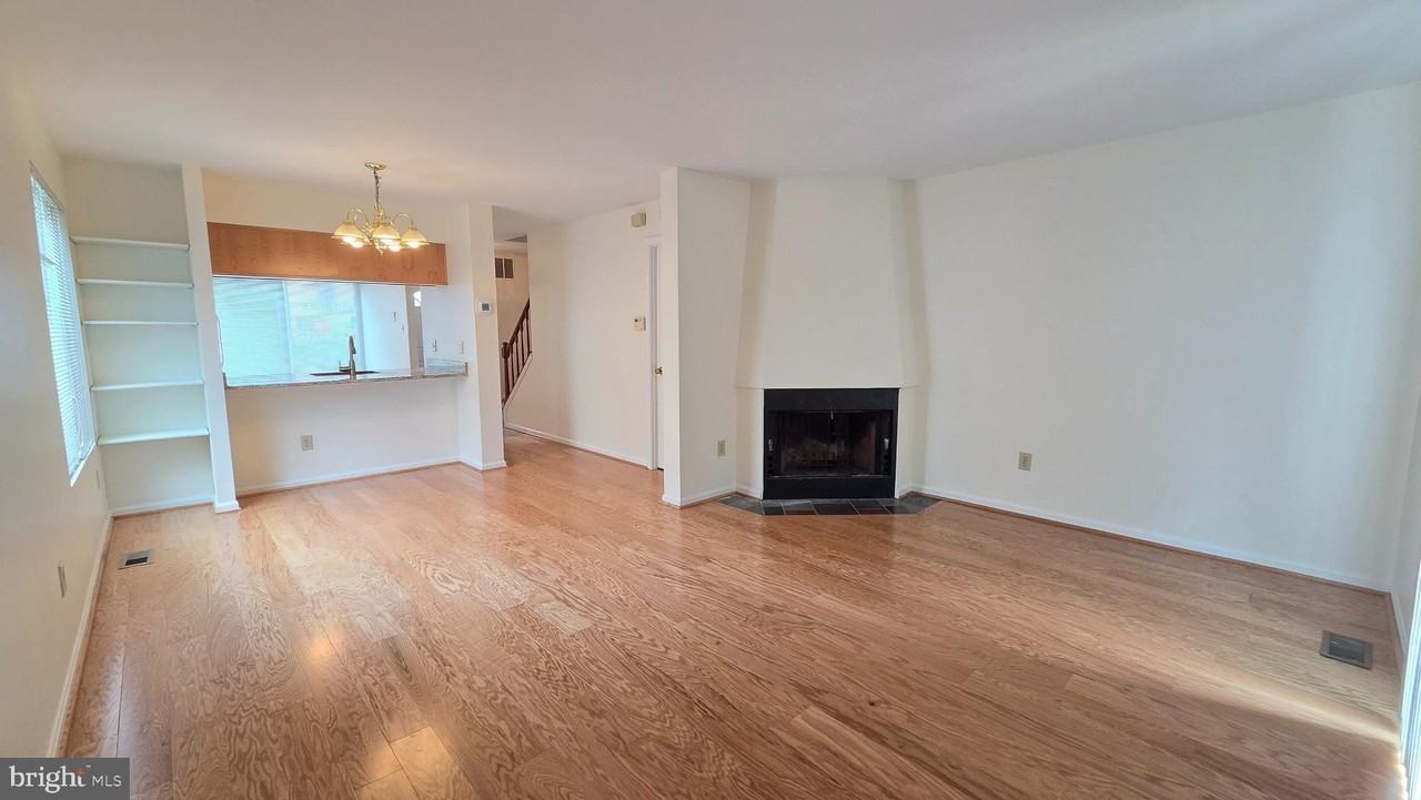 2030 6th St S - Photo 6 of 19