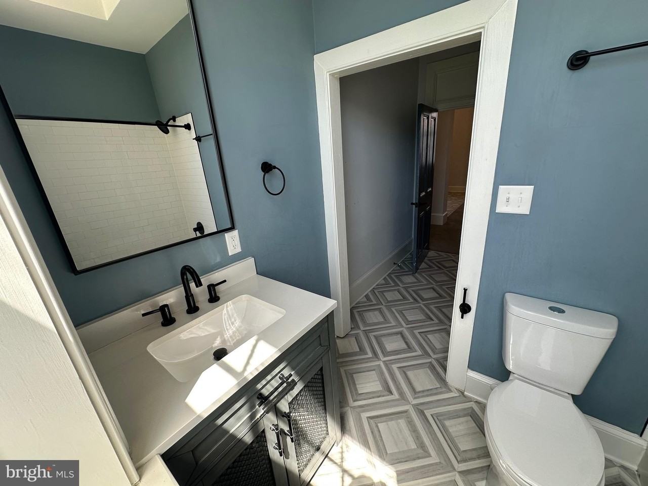 202 Hanover St #2D - Photo 5 of 8
