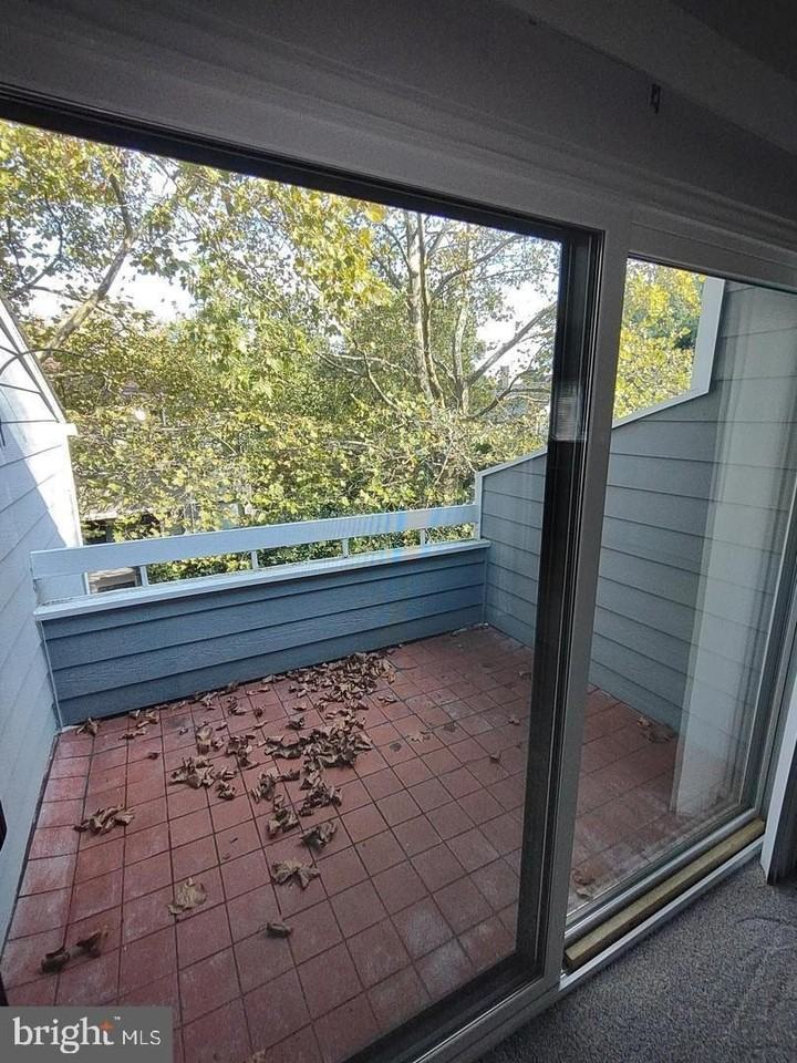 11037B Villaridge Ct - Photo 5 of 12