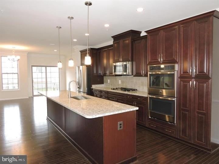 43112 India Wharf Sq - Photo 2 of 27