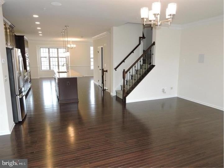 43112 India Wharf Sq - Photo 5 of 27