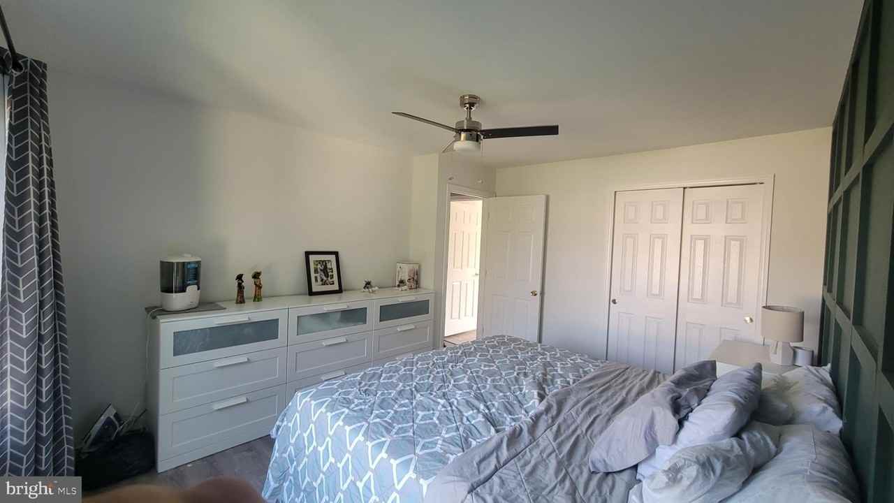10003 Erlwood Ct - Photo 4 of 12
