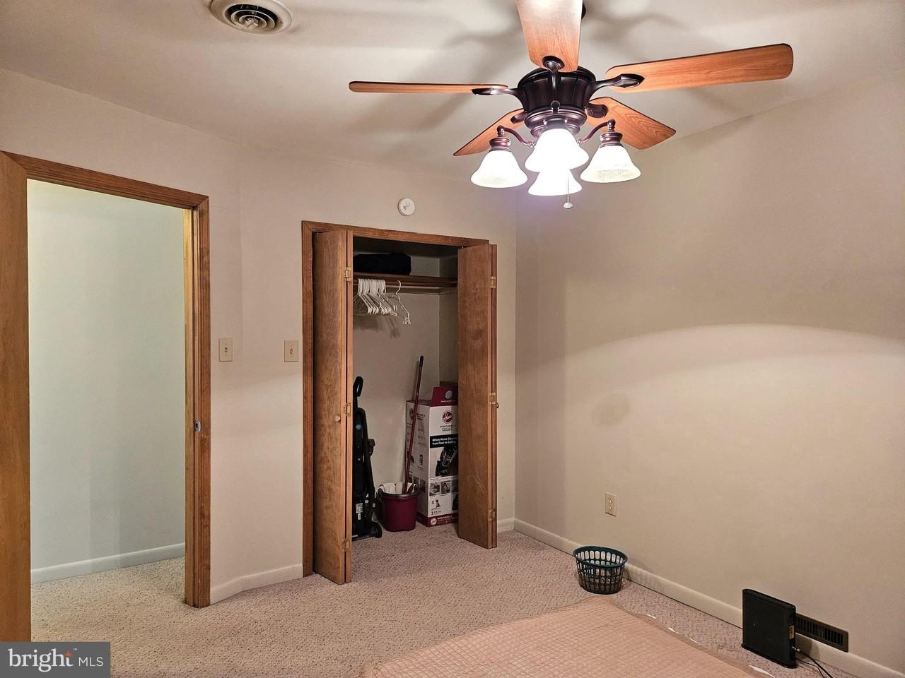 21 Fairfax St #B - Photo 6 of 7