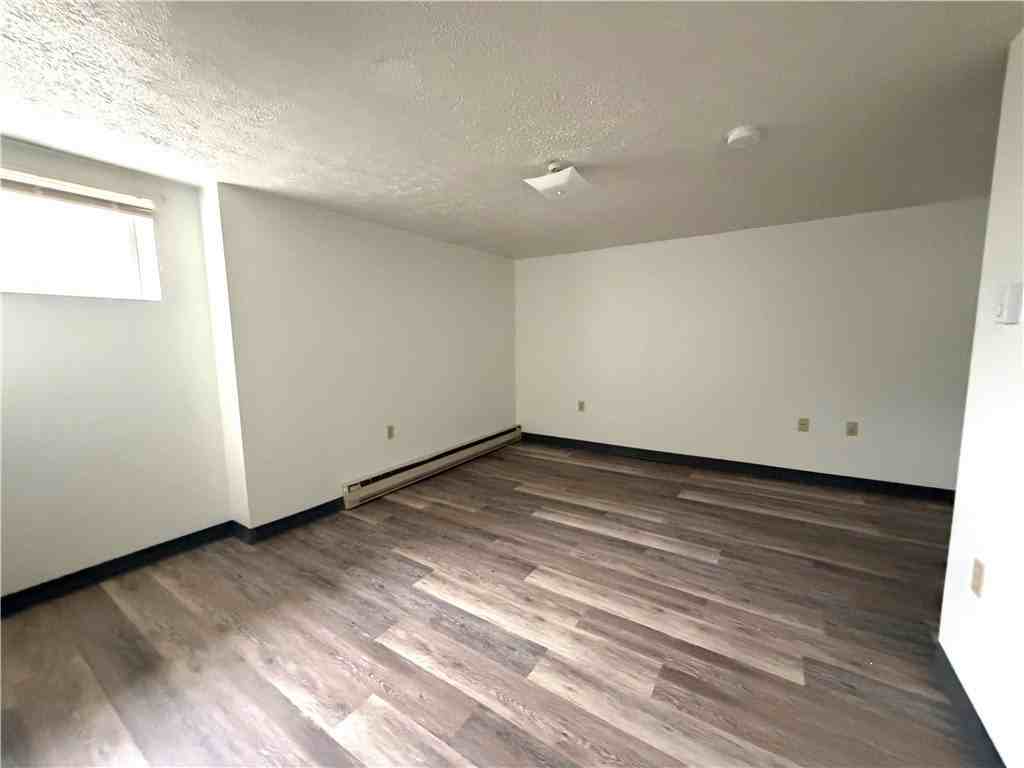 802 12th St #BS - Photo 6 of 7