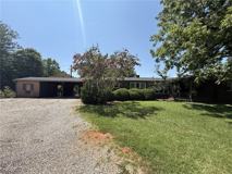 238 Brock Rd - Photo 1 of 1