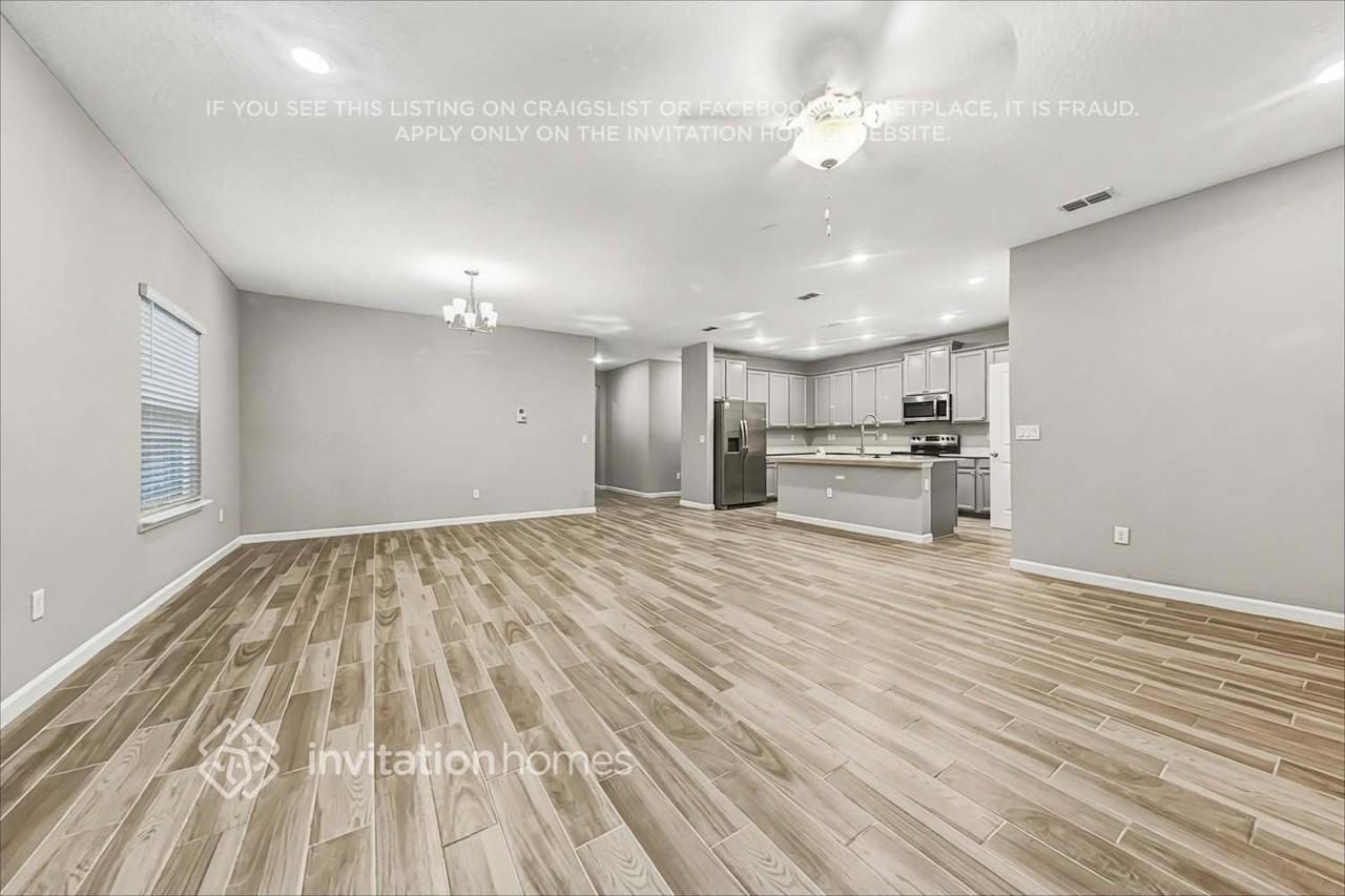 6769 Tidal Creek Ln - Photo 4 of 21