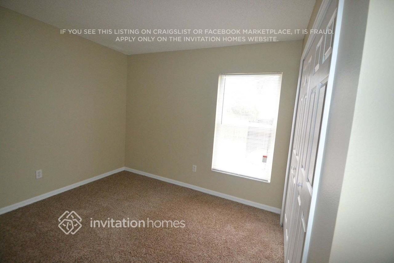 1016 Durango Loop St - Photo 6 of 11