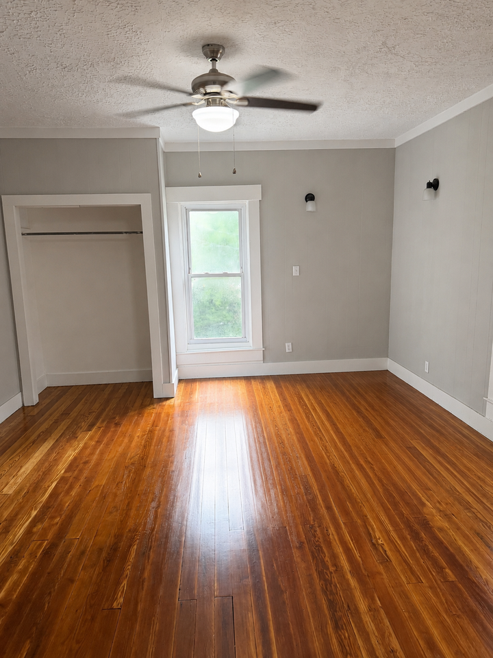 756 Benson Ave #1 - Photo 6 of 9