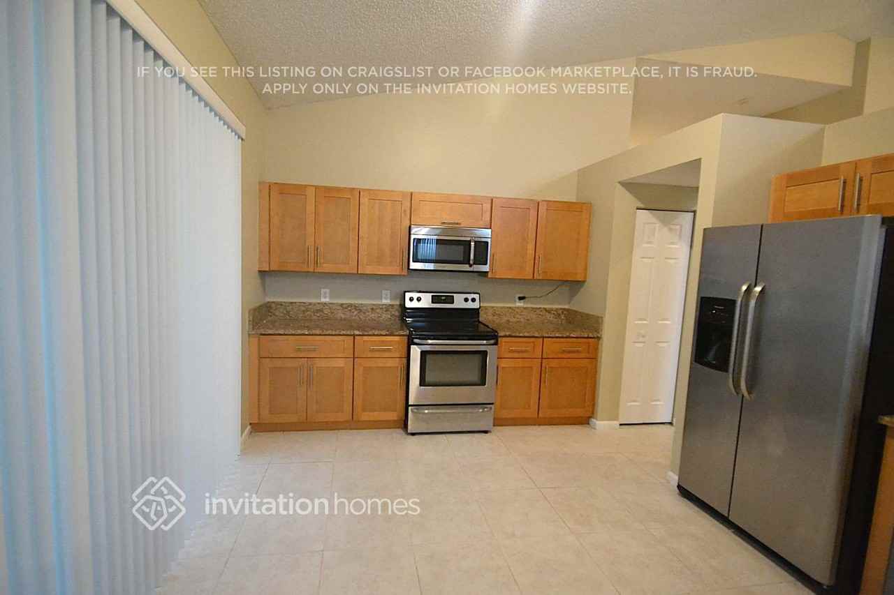 7704 Thornlee Dr - Photo 7 of 14