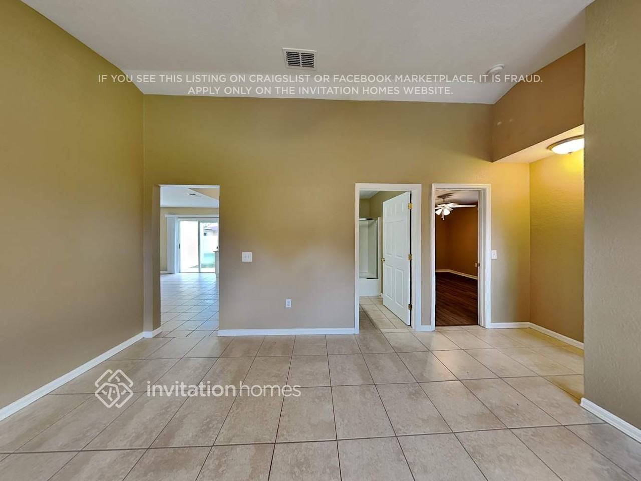 703 Martin Ln - Photo 5 of 17
