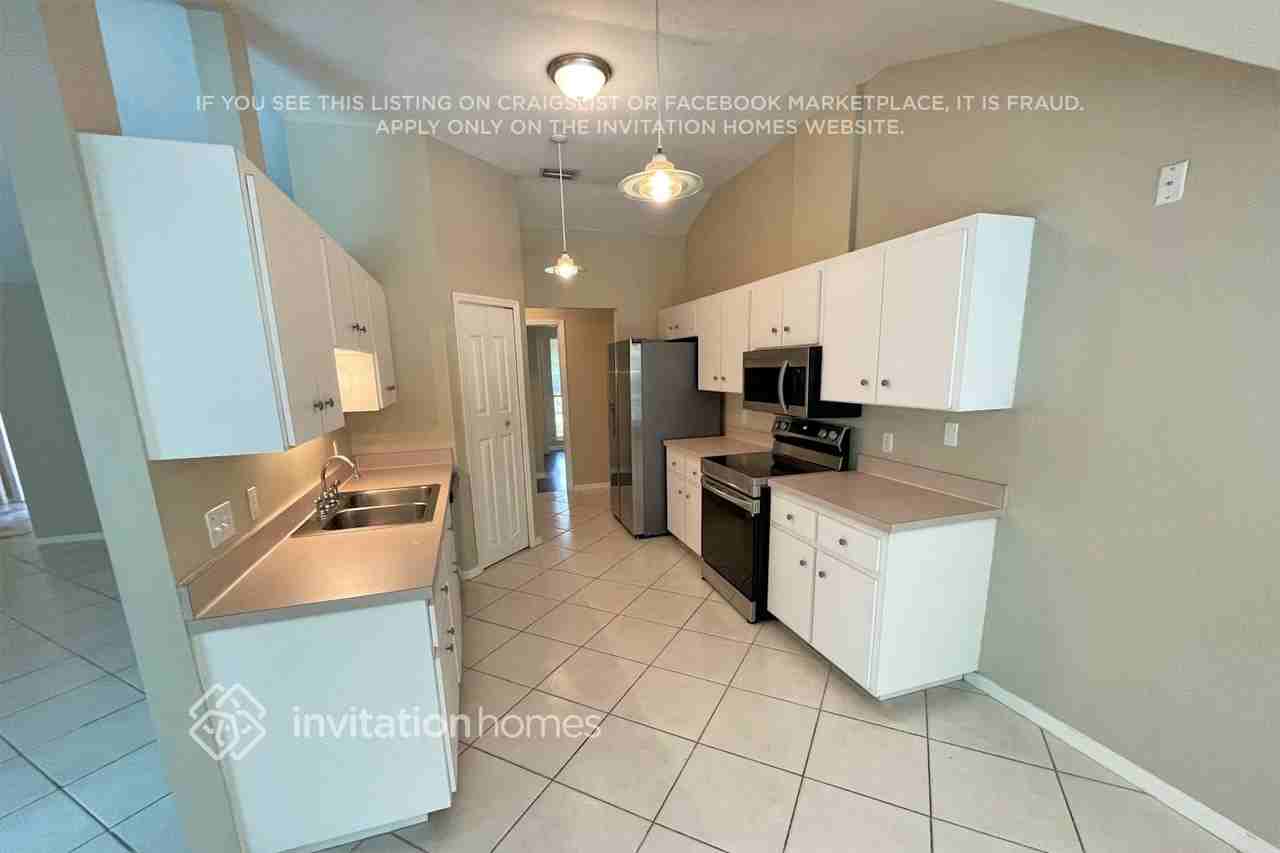 17081 Caloosa Trace Cir - Photo 5 of 19