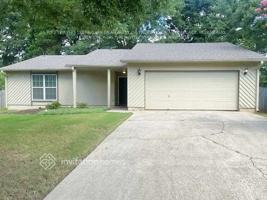featured image of 10230 Old Woodland Entry