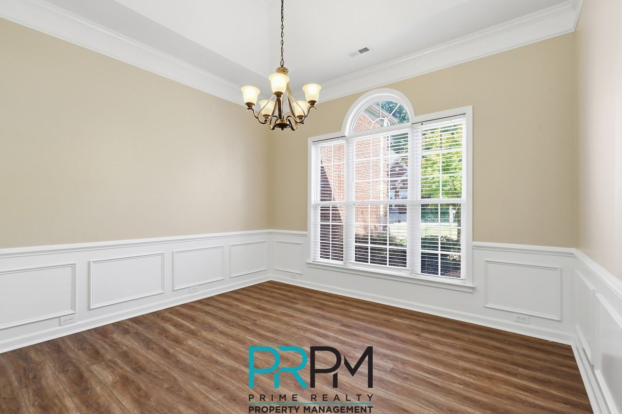 5 Saybrook Rd #1 - Photo 6 of 32