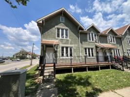 featured image of 300 S 12th St #1