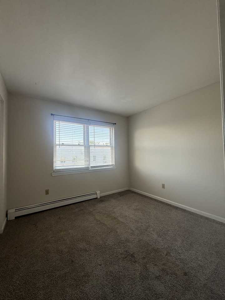 24 Delaware St #2 - Photo 6 of 10