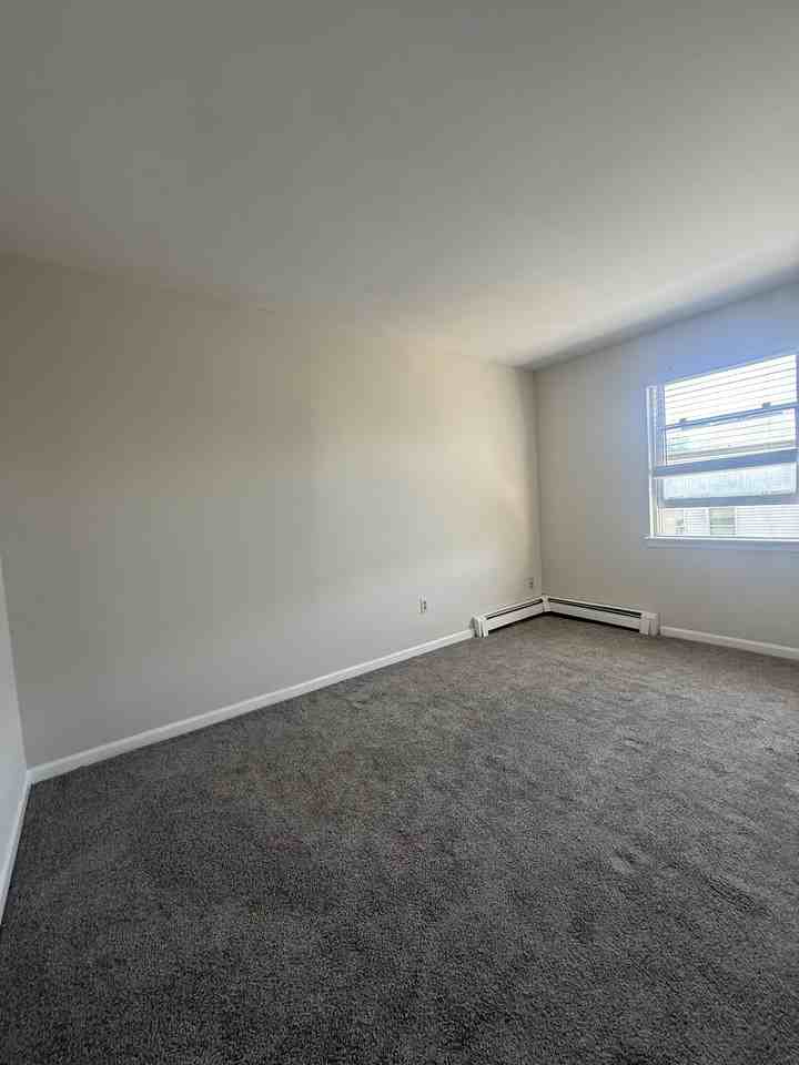 24 Delaware St #2 - Photo 7 of 10