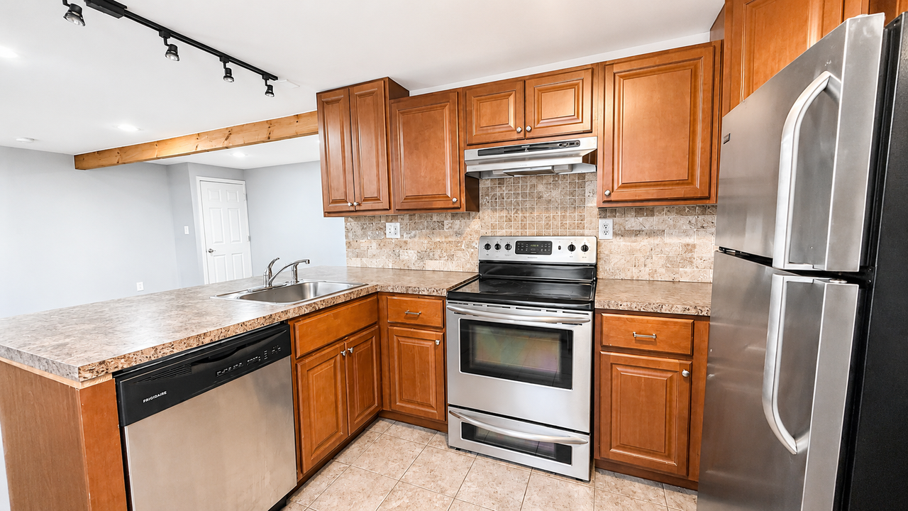 7072 Center St #72A - Photo 2 of 16