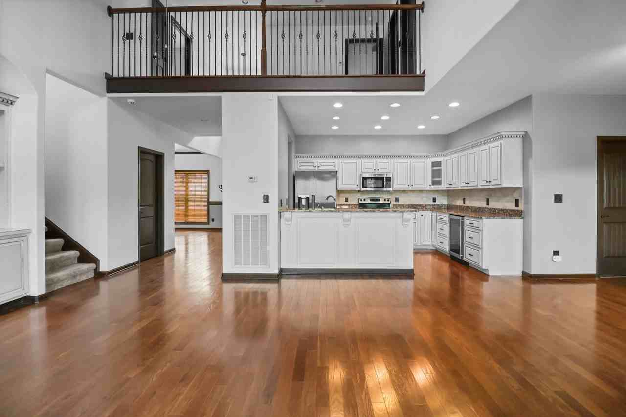 869 E Accipiter Cir #1 - Photo 7 of 32