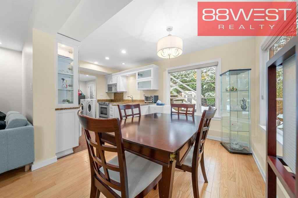 3990 Delbrook Avenue - Photo 4 of 13