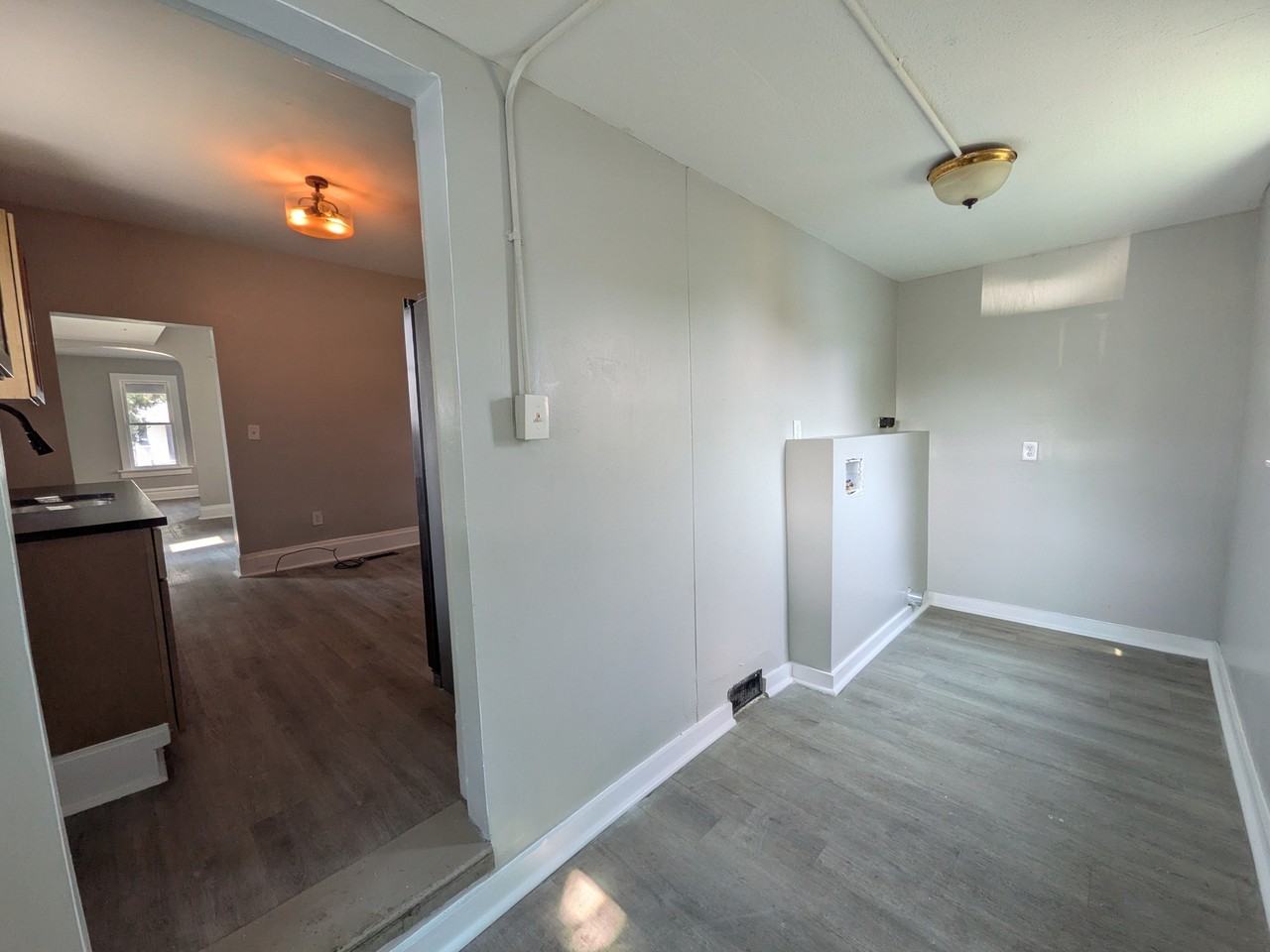 473 E Markison Ave #1 - Photo 6 of 11