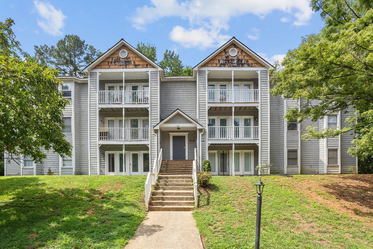 1321 Park Glen Dr #304