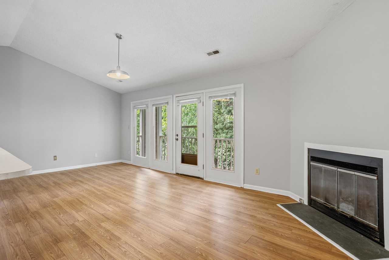 1321 Park Glen Dr #304 - Photo 7 of 26