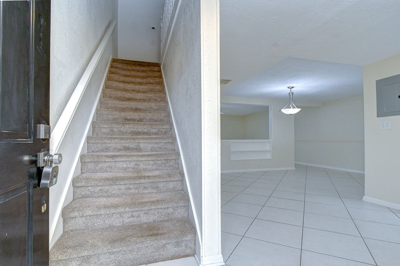 230 Cypress Pl #1 - Photo 5 of 39