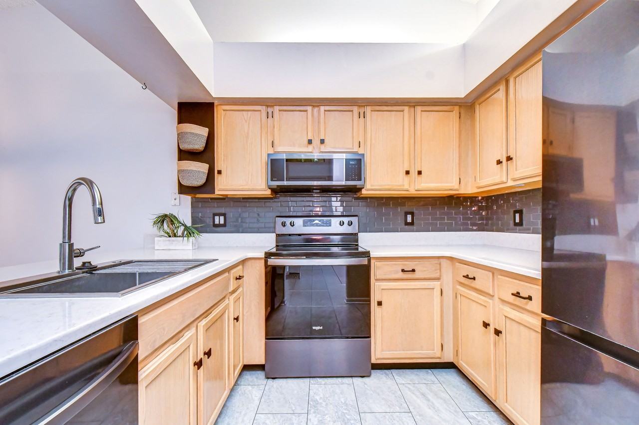 2749 Countryside Blvd #8 - Photo 6 of 29