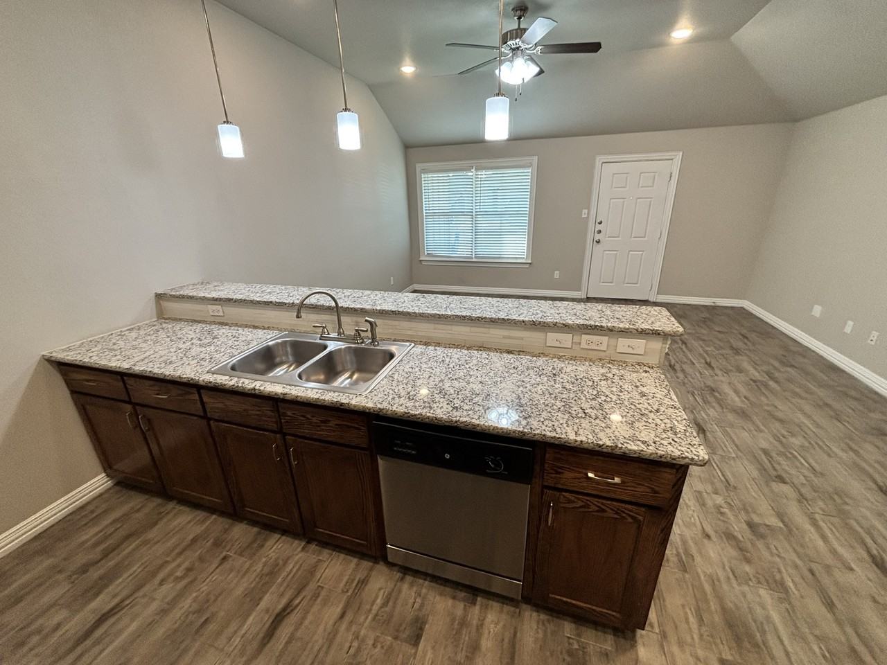 3340 Bordon Drive - Photo 6 of 21