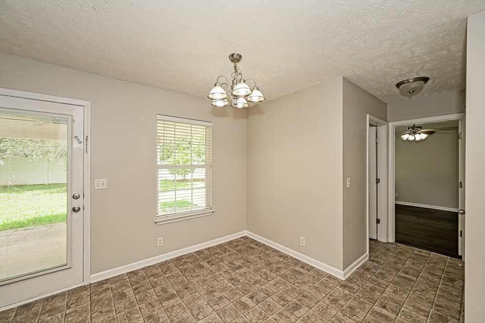 3746 Maya Dr - Photo 7 of 17