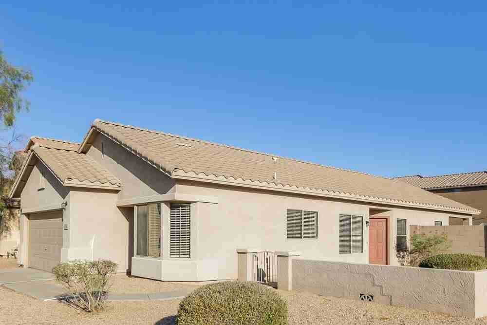 6412 W Hilton Ave - Photo 3 of 16