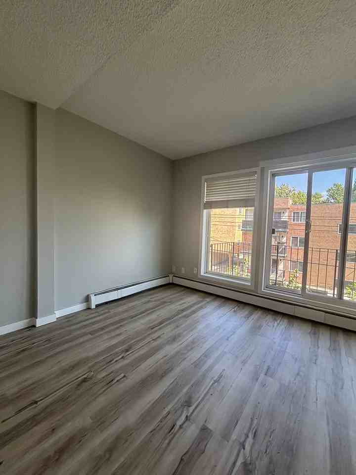 103, 2310 17A Street Southwest - Photo 4 of 13