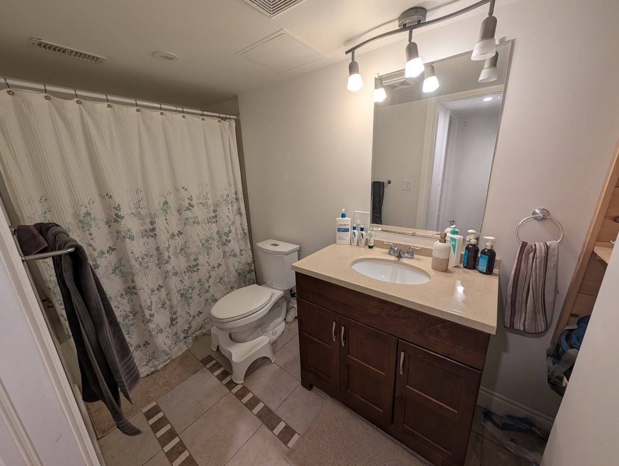 14 St Catharine St - Photo 3 of 13