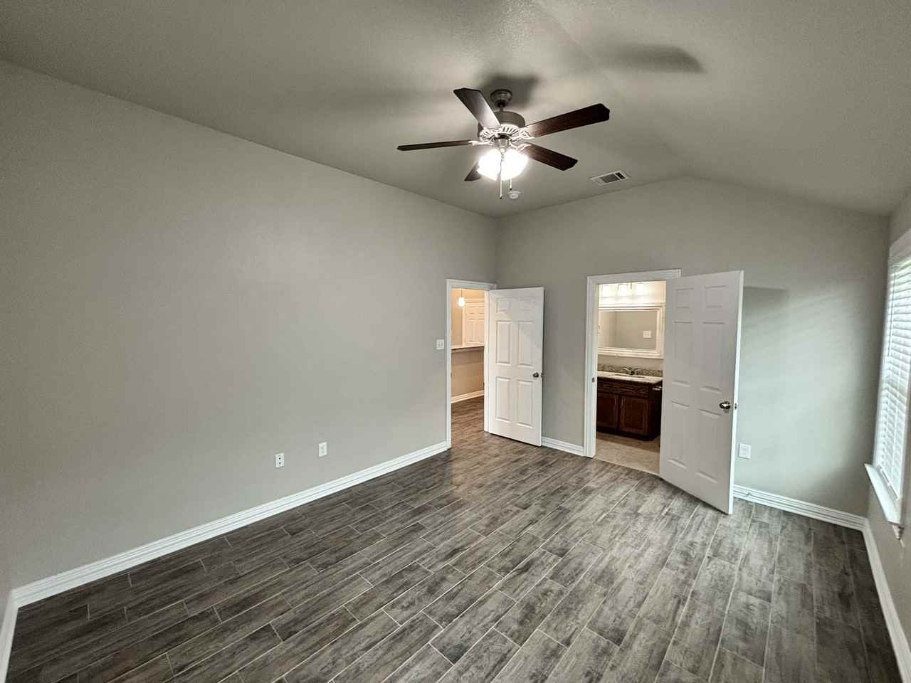 3230 South 13th Street - Photo 3 of 24