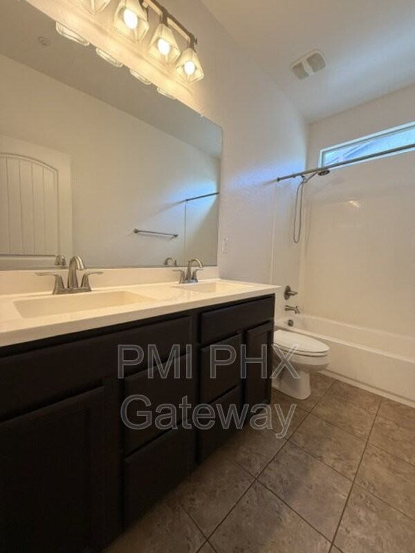 5169 S Moccasin Trl - Photo 3 of 18