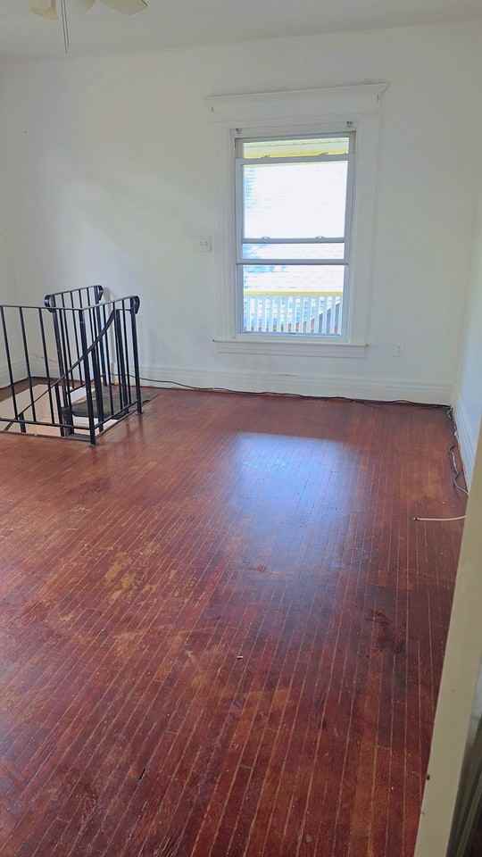 414 Douglas St #1 - Photo 5 of 10