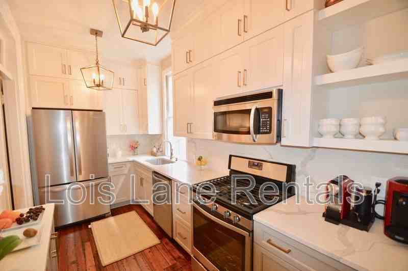 168 Broad St - Photo 3 of 28