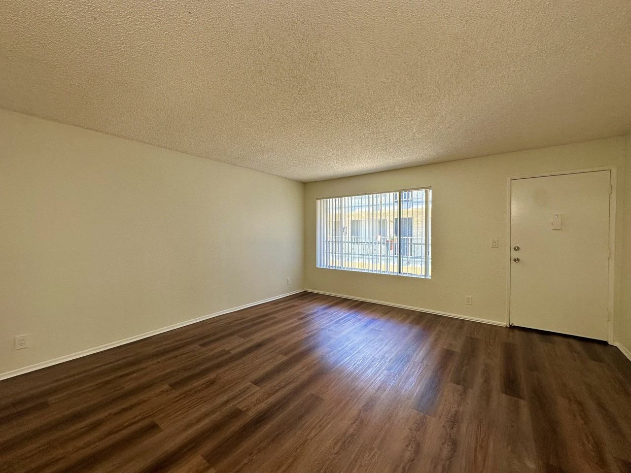 26114 Belle Porte Avenue #12 - Photo 7 of 26