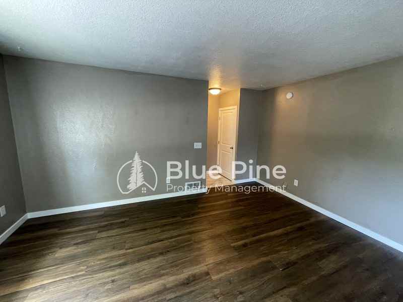 322 Fredregill Rd #2 - Photo 3 of 17