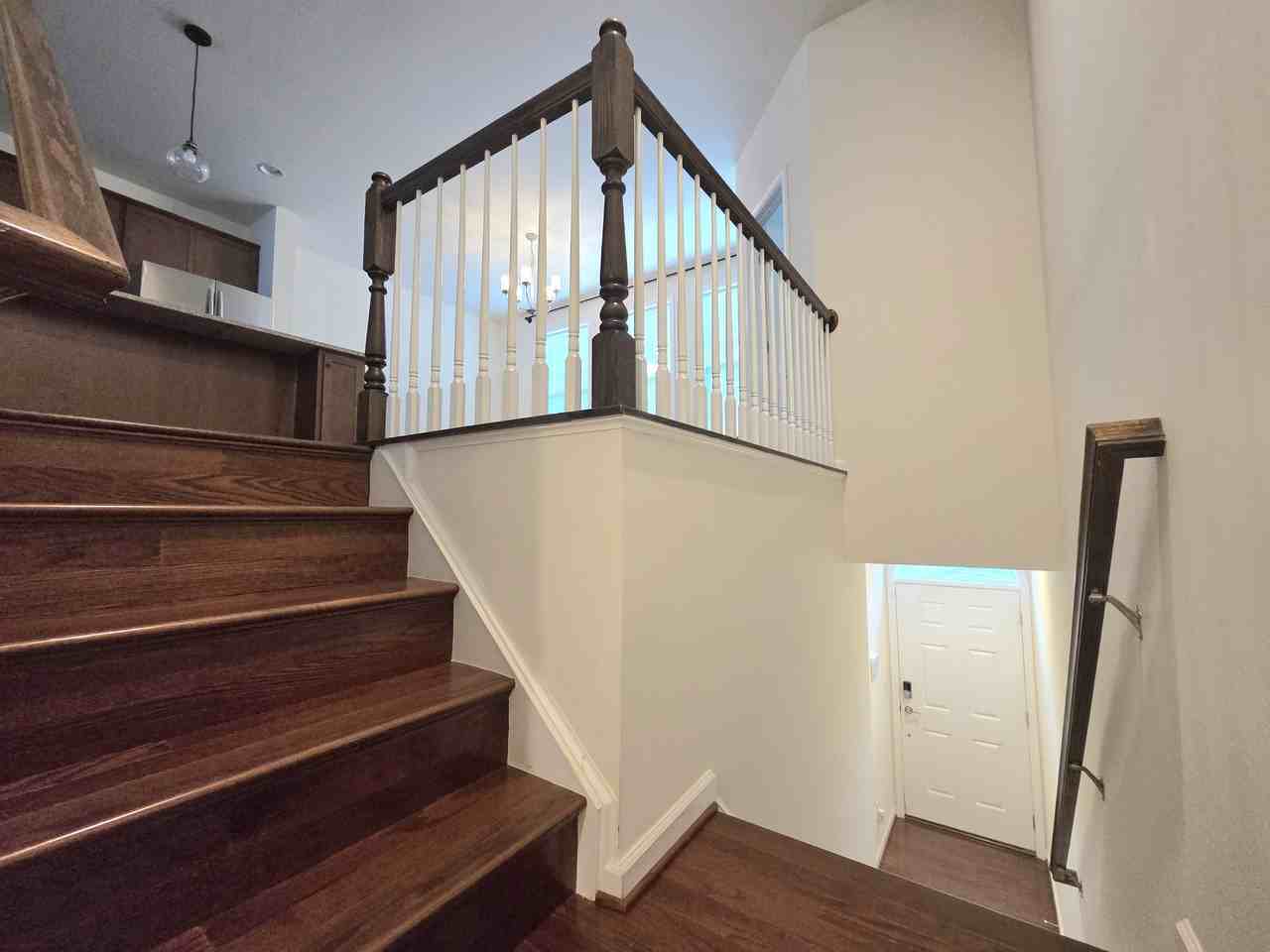 1343 Gilmore St #1 - Photo 3 of 43