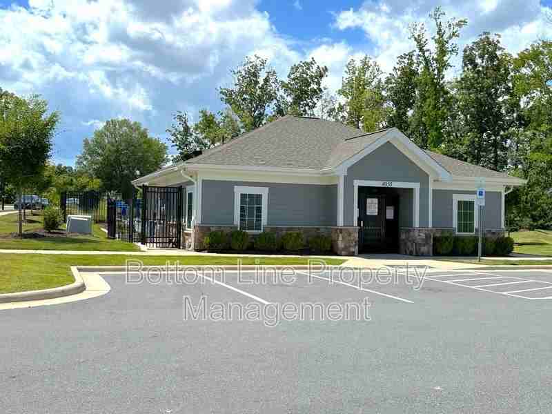 4029 Black Ct - Photo 6 of 9