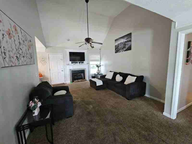 692 Winding Bluff Way #1 - Photo 4 of 18