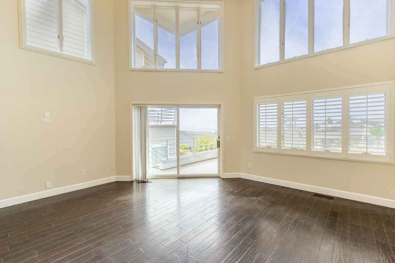 2511 Manchester Ave - Photo 3 of 50