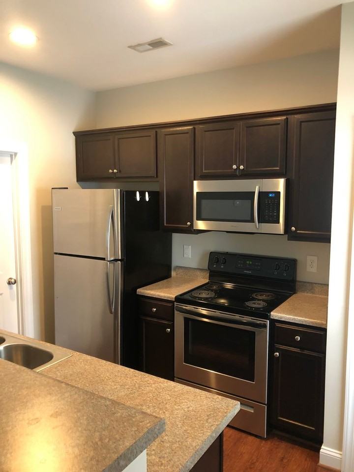 5026A Park Ave - Photo 3 of 7