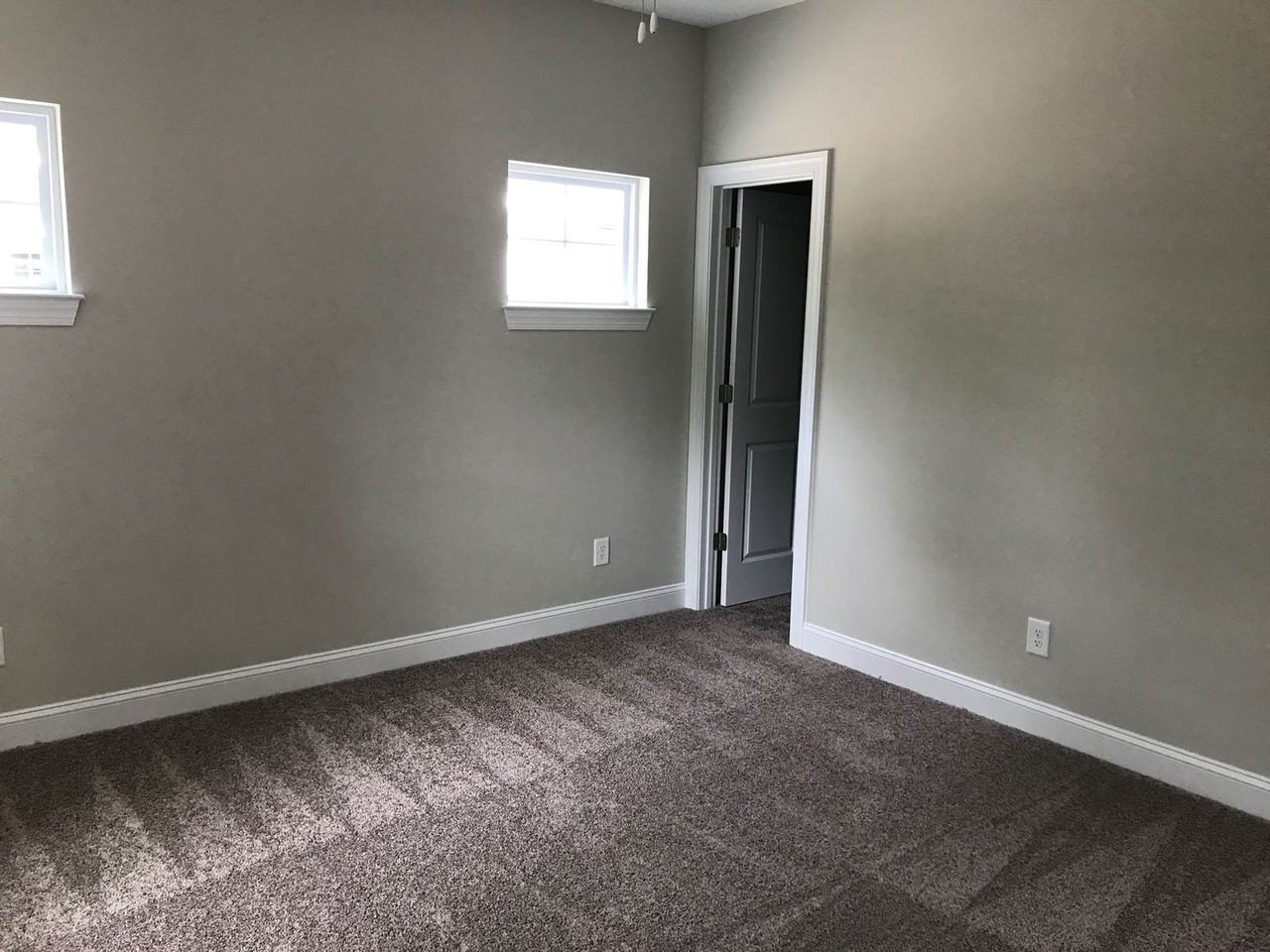 5026A Park Ave - Photo 5 of 7