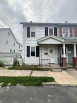 113 S Chestnut St - Photo 1 of 1