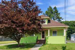 featured image of 16 Hartford St